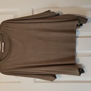 Three Bird Nest Sage Just Chillin' Short Sleeve Top XL